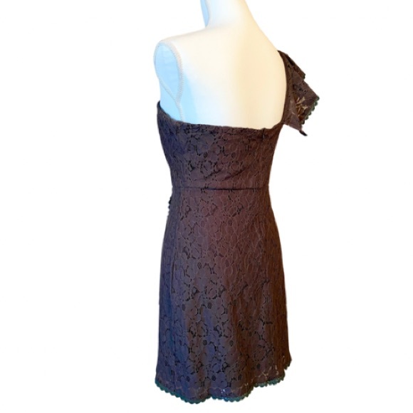 Brown Lace Ruffled One-Shoulder Sheath Dress w/ Green Trim by 5th Culture (L) - Picture 14 of 14